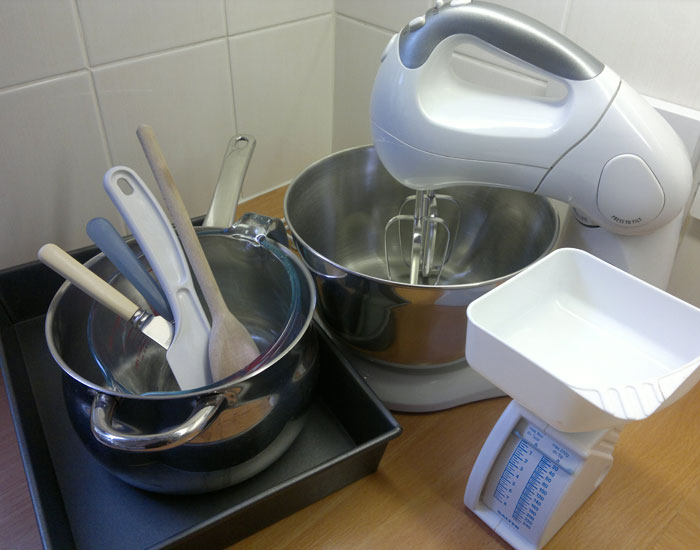 This is the equipment you'll need to make your brownies.